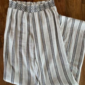 Full Tilt Linen Loose and Flowy Linen Pants